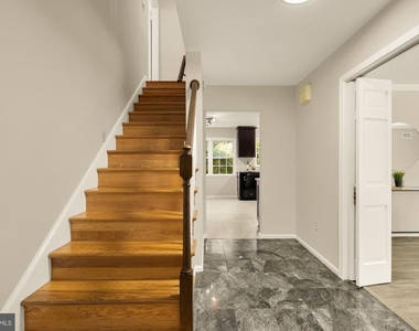 11000 Rosemont Drive - Photo Thumbnail 49