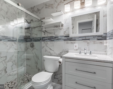 1402 Mullins Street - Photo Thumbnail 25