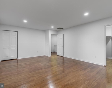 1402 Mullins Street - Photo Thumbnail 26