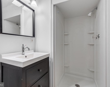 1402 Mullins Street - Photo Thumbnail 30
