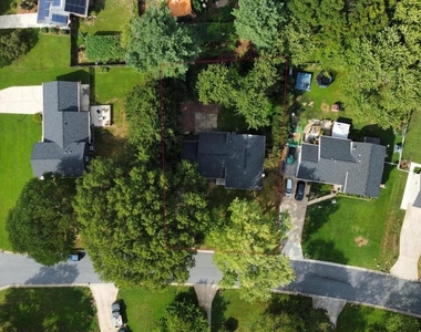 1402 Mullins Street - Photo Thumbnail 40