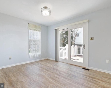 11420 Tulip Poplar Terrace - Photo Thumbnail 12