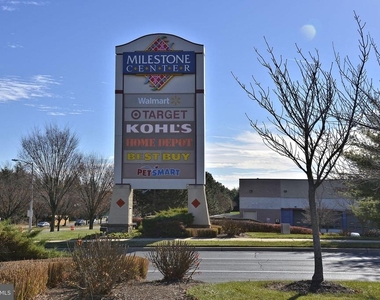 11420 Tulip Poplar Terrace - Photo Thumbnail 35