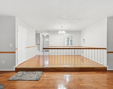 4000 Sparrow House Lane - Photo Thumbnail 12