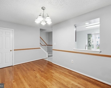 4000 Sparrow House Lane - Photo Thumbnail 9
