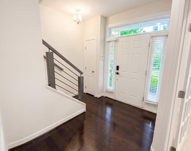 7724 Water Street - Photo Thumbnail 4