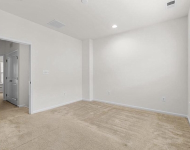 8105 Kyne Millers Way - Photo Thumbnail 16