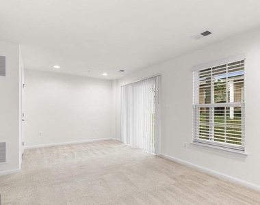 8105 Kyne Millers Way - Photo Thumbnail 4