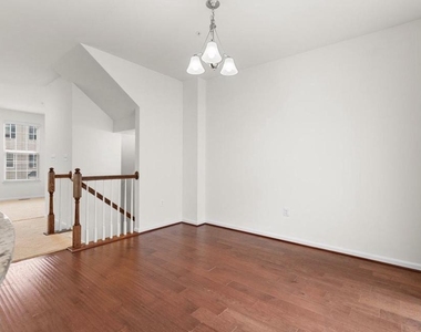 8105 Kyne Millers Way - Photo Thumbnail 8
