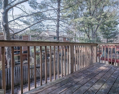 10716 Cordage Walk - Photo Thumbnail 15
