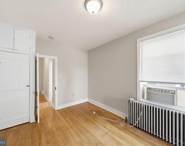 403 W South Street - Photo Thumbnail 26
