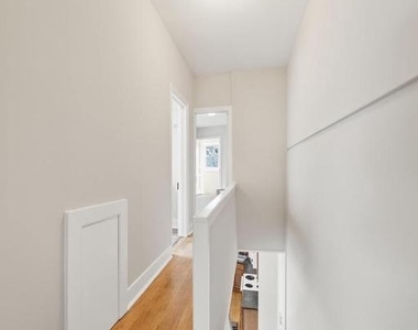 403 W South Street - Photo Thumbnail 31