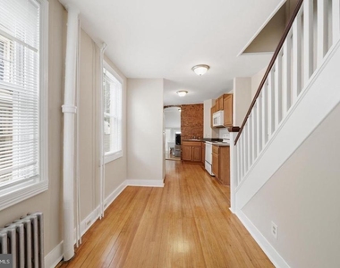 403 W South Street - Photo Thumbnail 22