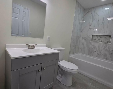 522 Pine Street - Photo Thumbnail 13