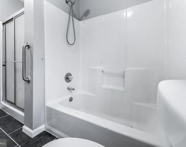 5285 Stowe Lane - Photo Thumbnail 14