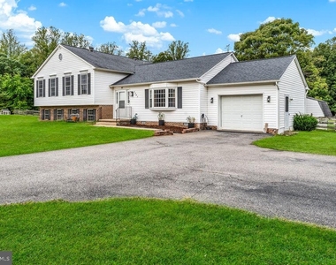 5285 Stowe Lane - Photo Thumbnail 2