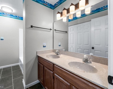 5285 Stowe Lane - Photo Thumbnail 20