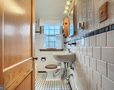 8446 Loch Raven Boulevard - Photo Thumbnail 25