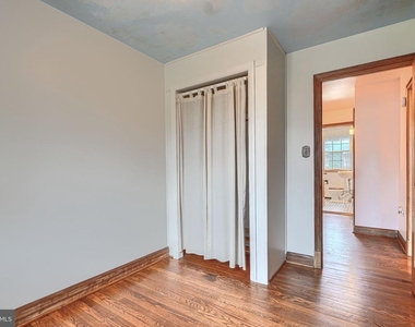 8446 Loch Raven Boulevard - Photo Thumbnail 16