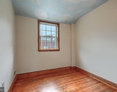 8446 Loch Raven Boulevard - Photo Thumbnail 15