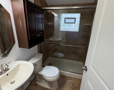 826 Arncliffe Road - Photo Thumbnail 17