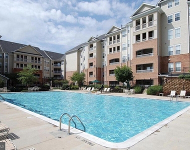 519 Ensemble Court - Photo Thumbnail 46