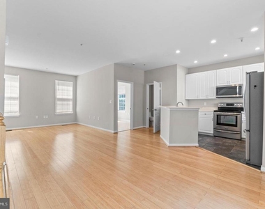 519 Ensemble Court - Photo Thumbnail 13
