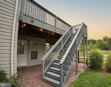 9746 Harvester Circle - Photo Thumbnail 20