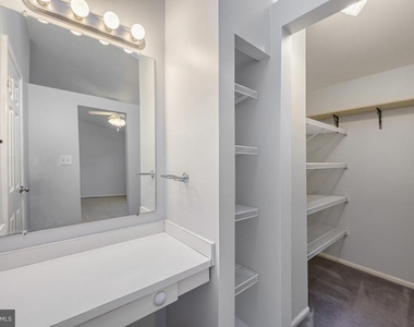 7222 Brookfalls Terrace - Photo Thumbnail 7