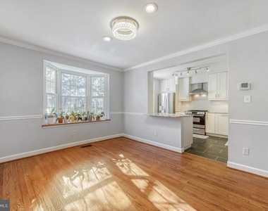 7222 Brookfalls Terrace - Photo Thumbnail 2