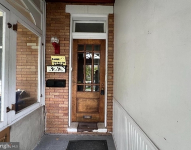 1333 W 40th Street - Photo Thumbnail 1