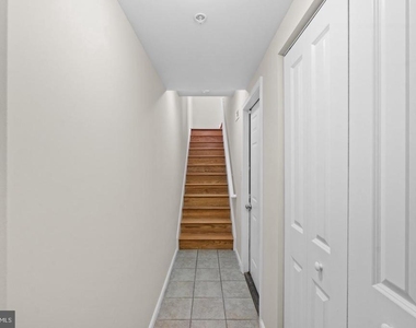 4617 Dillon Street - Photo Thumbnail 22