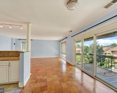 7 Cross Keys Road - Photo Thumbnail 5