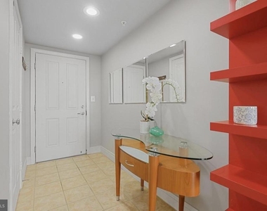 414 Water Street - Photo Thumbnail 2