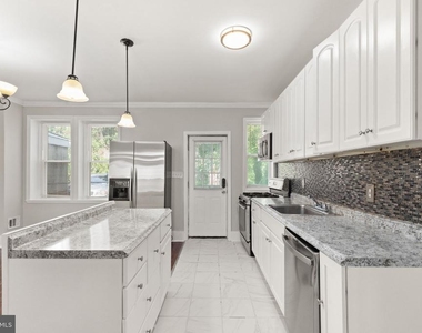 4032 Fairfax Road - Photo Thumbnail 7