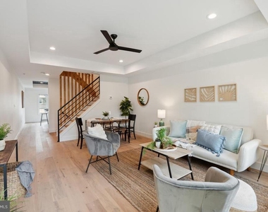 1207 Dellwood Avenue - Photo Thumbnail 2