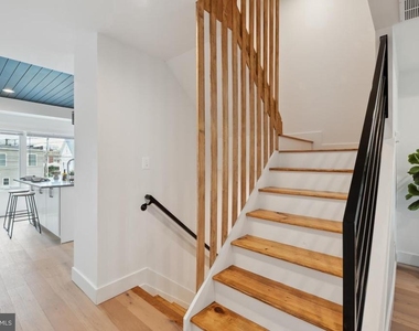1207 Dellwood Avenue - Photo Thumbnail 5