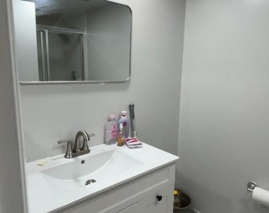 6317 Park Heights Avenue - Photo Thumbnail 9