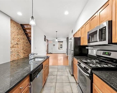 19 S Curley Street - Photo Thumbnail 10
