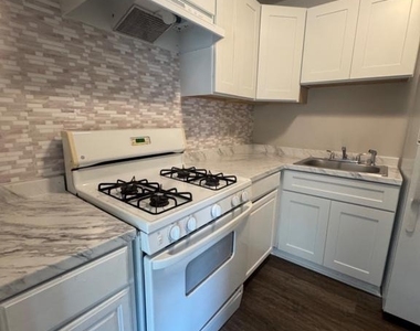 3421 Glen Avenue - Photo Thumbnail 4
