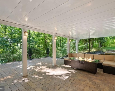2005 Saint Stephens Woods Drive - Photo Thumbnail 62