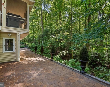 2005 Saint Stephens Woods Drive - Photo Thumbnail 63