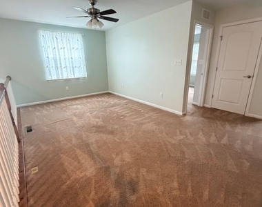309 Mill Pond Avenue - Photo Thumbnail 27
