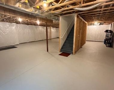 309 Mill Pond Avenue - Photo Thumbnail 23
