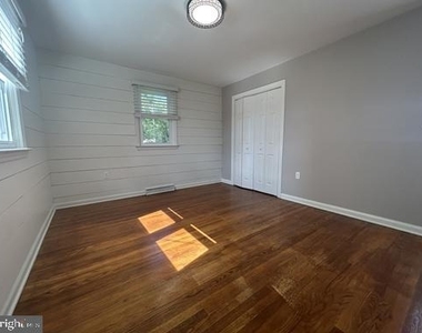 1114 Wilson Road - Photo Thumbnail 20