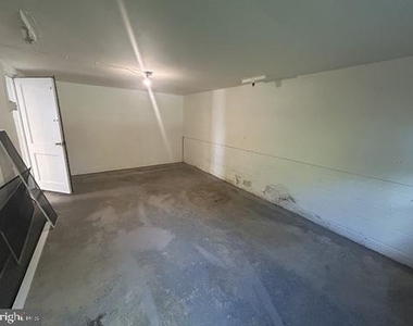 1114 Wilson Road - Photo Thumbnail 12
