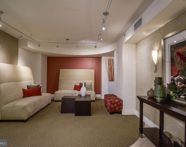 915 E Street Nw - Photo Thumbnail 6
