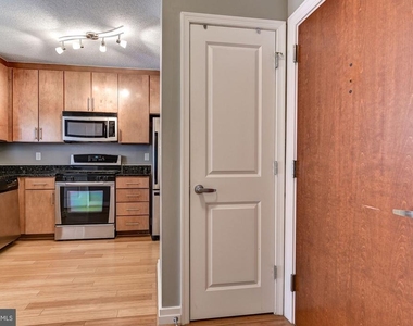 915 E Street Nw - Photo Thumbnail 17