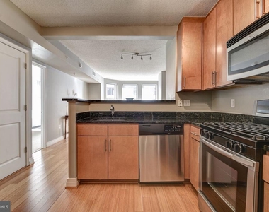 915 E Street Nw - Photo Thumbnail 20