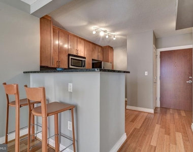 915 E Street Nw - Photo Thumbnail 22
